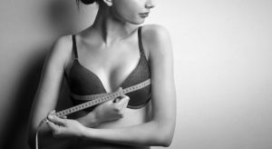 Read more about the article The Shocking Benefits of Breast Reduction Surgery: You Won’t Believe