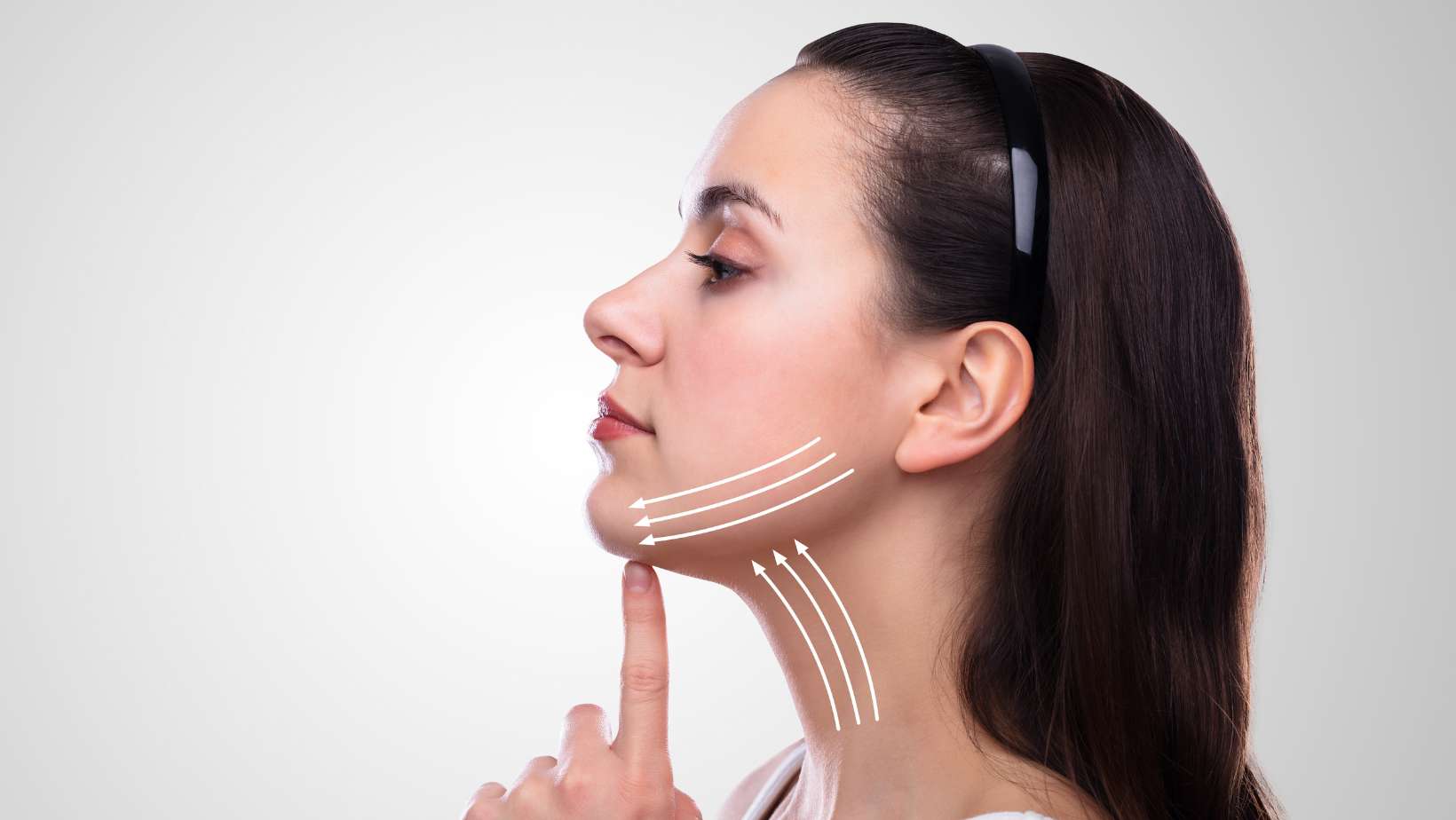 You are currently viewing 7 Benefits of a Neck Lift: How to Look Younger and More Refreshed